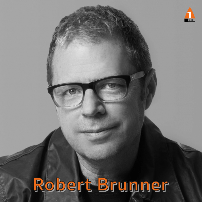 Jony Ive นักออกแบบอัจฉริยะ Robert Brunner jony ive alert review